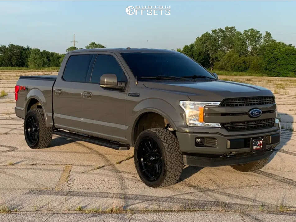 2018 Ford F-150 with 22x10 -19 TIS 547B and 285/45R22 Venom Power