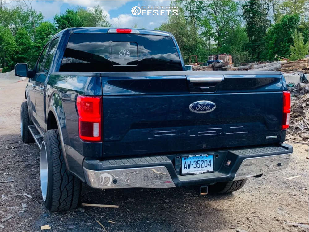 2019 Ford F150 with 22x12 51 Xtreme Force Xf10 and 285/45R22 Nitto