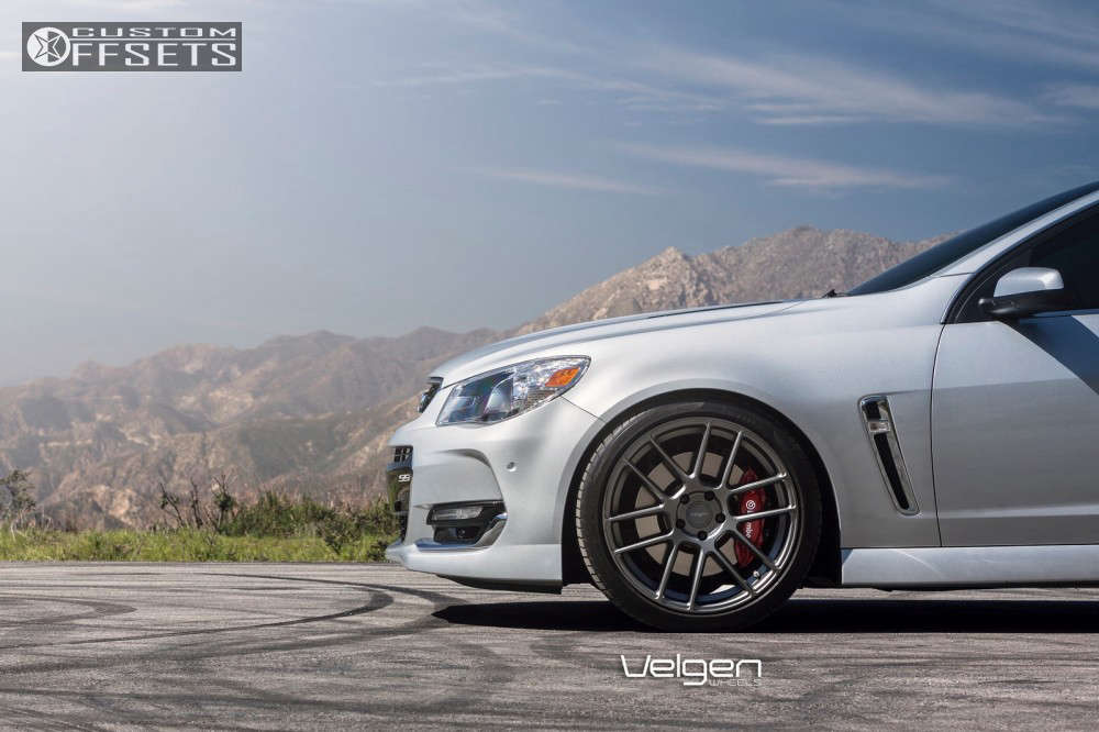 2017 Chevrolet SS with 20x9 35 Velgen Vmb6 and 255/35R20 Pirelli P-zero ...