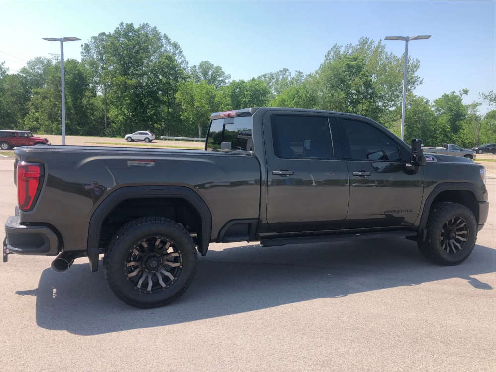 2022 GMC Sierra 2500 HD with 20x9 1 Fuel Blitz and 35/12.5R20 Nitto