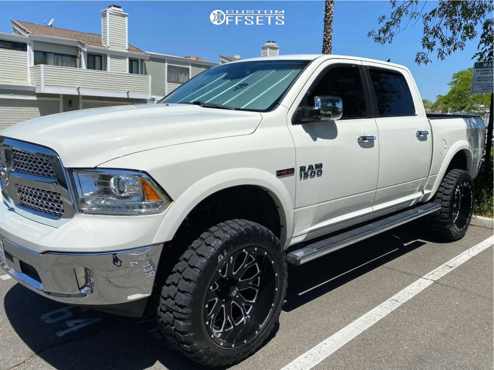 2016 Ram 1500 with 22x12 -44 Hardrock Slammer Xposed and 35