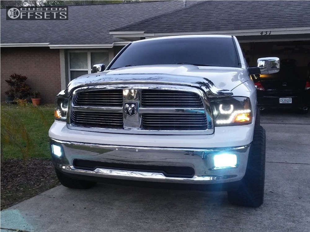 2011 Ram 1500 with 22x12 44 Ballistic Rage and 305/45R22 Atturo Trail