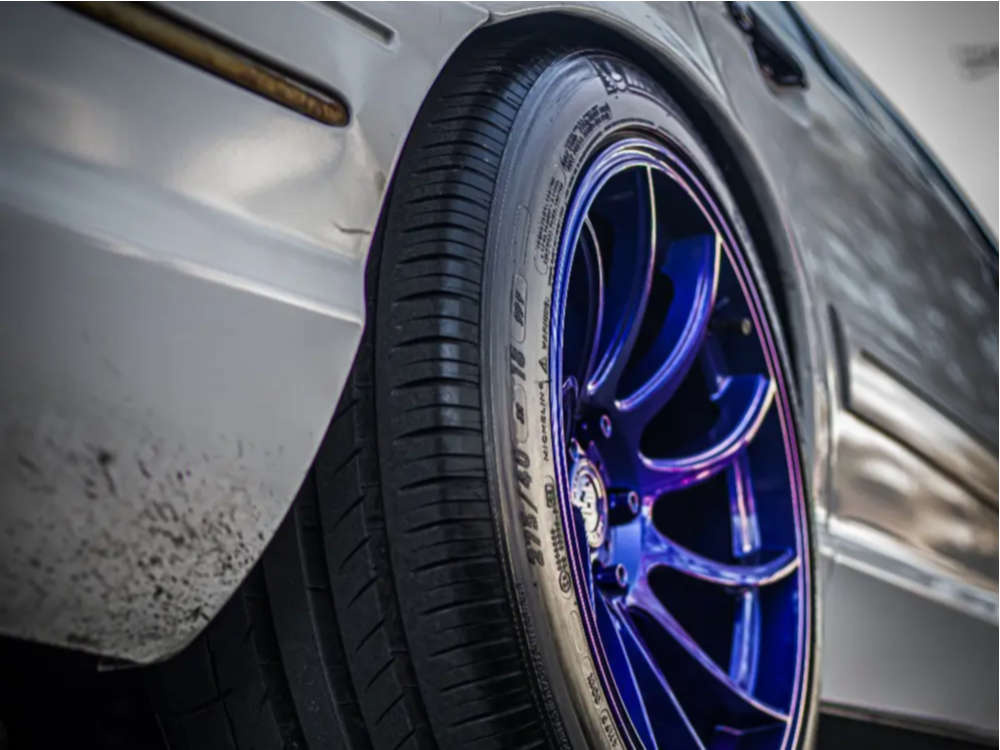 1999 Ford Crown Victoria with 18x8.5 35 Anovia Night and 225/40R18 ...