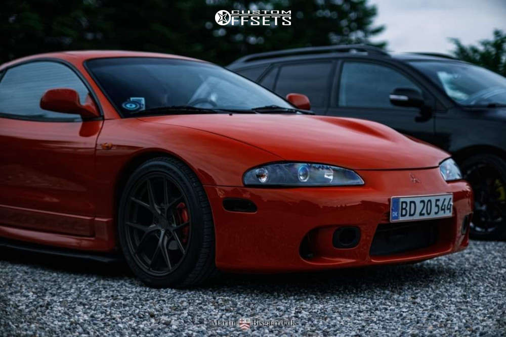 1996 Mitsubishi Eclipse with 18x8.5 42 Japan Racing Sl01 and 225/40R18 ...
