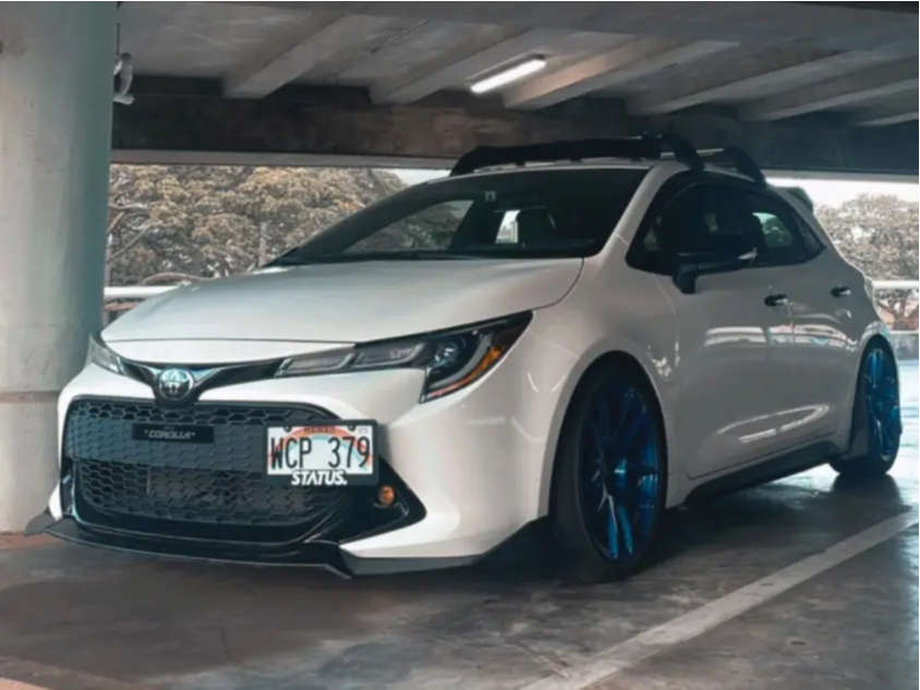 2021 Toyota Corolla with 18x8.5 30 ESR Cs8 and 225/40R18 Yokohama