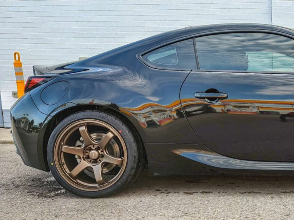 2022 Subaru BRZ with 18x8.5 40 Superspeed Rf06rr and 245/35R18