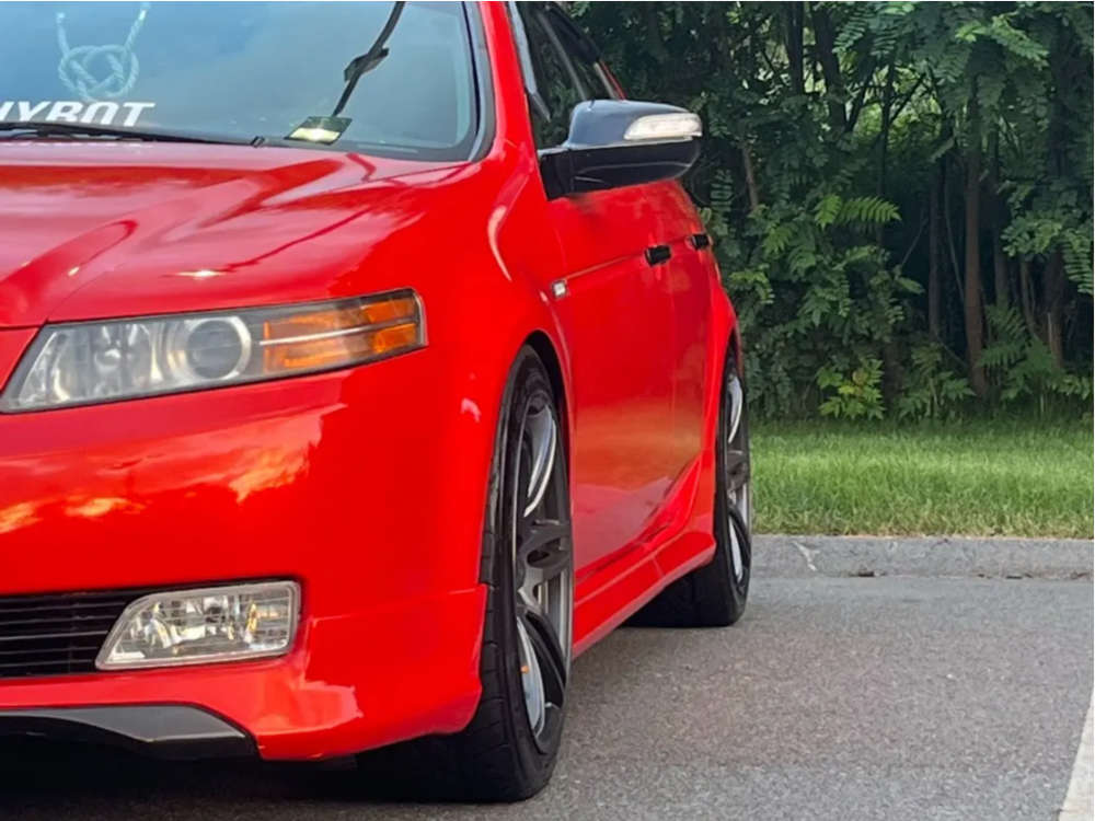 2006 Acura TL with 18x8.5 22 Cosmis Racing Mrii and 235