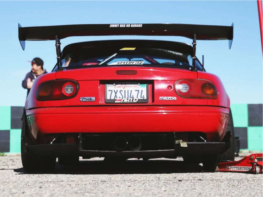 1991 Mazda Miata with 15x8 25 Konig Hexaform and 205/50R15 Falken