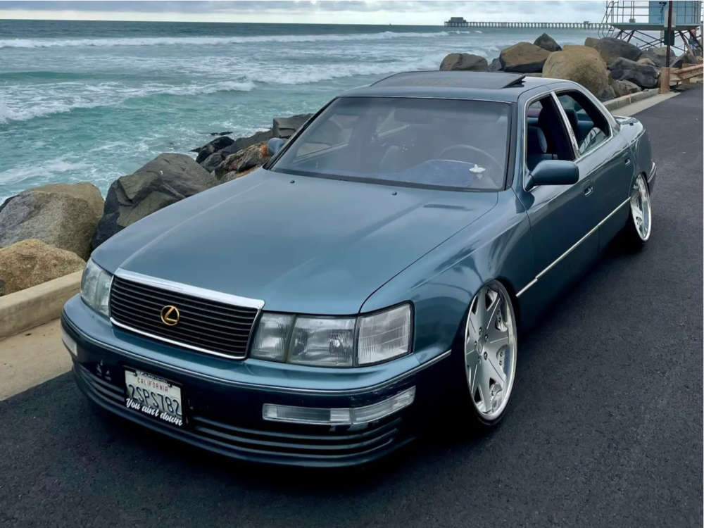 1990 Lexus LS400 with 19x9.5 25 Leon Hardiritt Waffe and 215/35R19