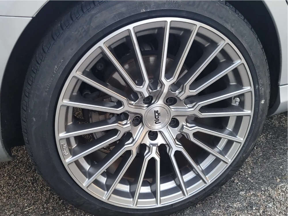 2016 Mercedes-Benz C300 with 19x9.5 48 Niche Premio and 245/40R19 ...