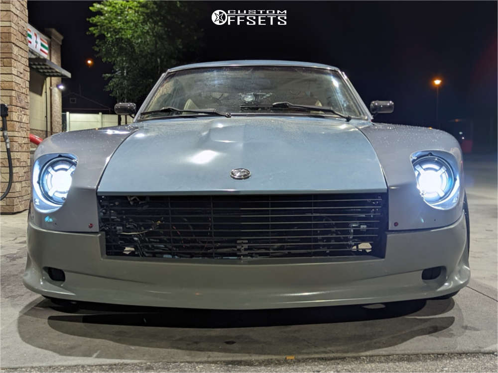 1974 Nissan 260Z with 17x9.5 -31 Work Vs Xx and 235/40R17 Falken Azenis ...