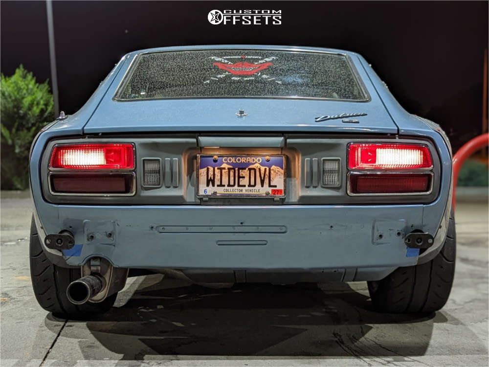 1974 Nissan 260Z with 17x9.5 -31 Work Vs Xx and 235/40R17 Falken