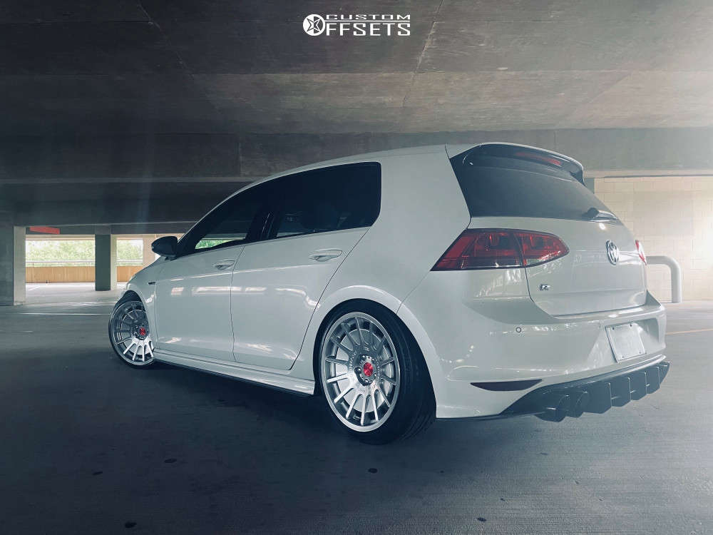 VWゴルフR 225×40/R18