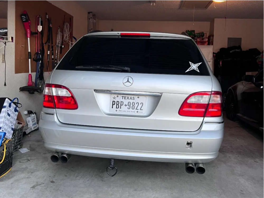 2004 Mercedes-Benz E320 with 18x9.5 35 Aodhan Ah-x and 245/40R18 ...