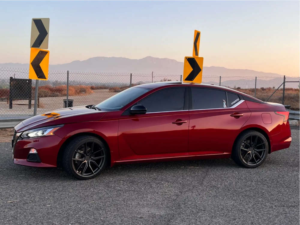 2330126-1-2021-altima-nissan-