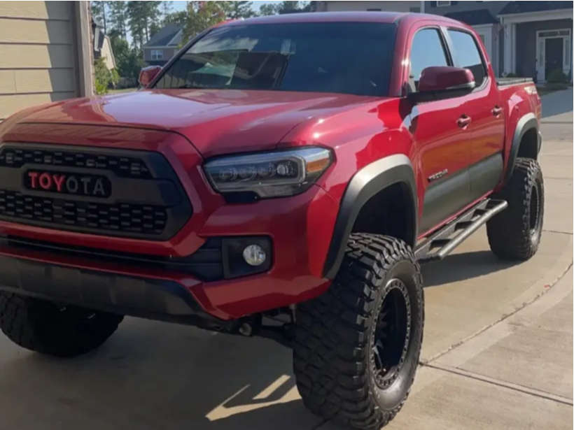 2016 Toyota Tacoma with 17x8.5 -25 RRW Rr7-h and 33/12.5R17 BFGoodrich ...
