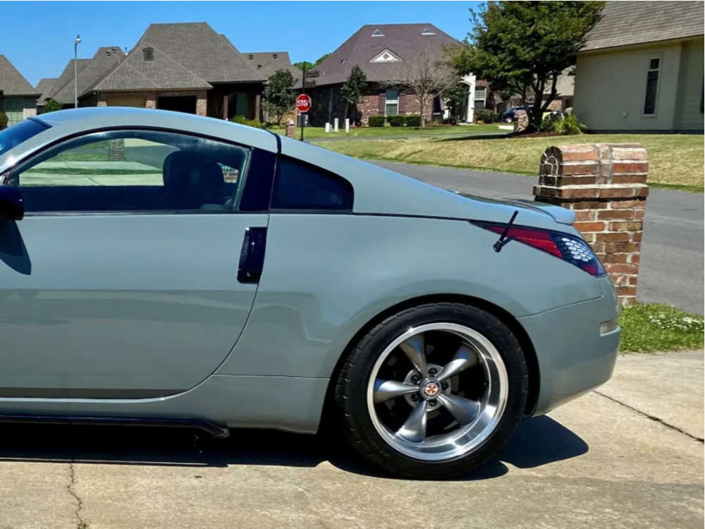 2003 Nissan 350Z with 18x10 22 4Play OE Wheels Fr01 and 275
