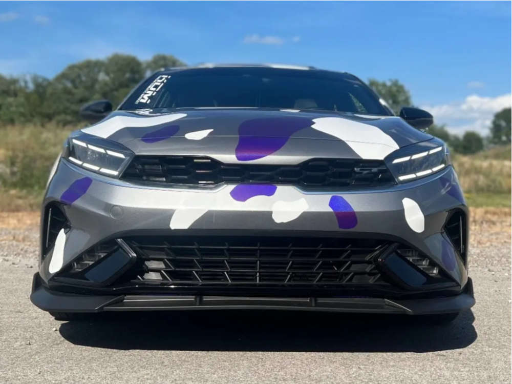 2022 Kia Forte with 18x8.5 35 XXR 577 and 225/40R18 Michelin Pilot