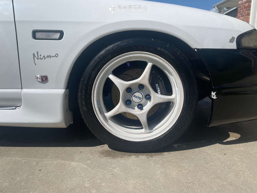 1995 Nissan Skyline with 17x8 38 Enkei Rp01 and 235/45R17
