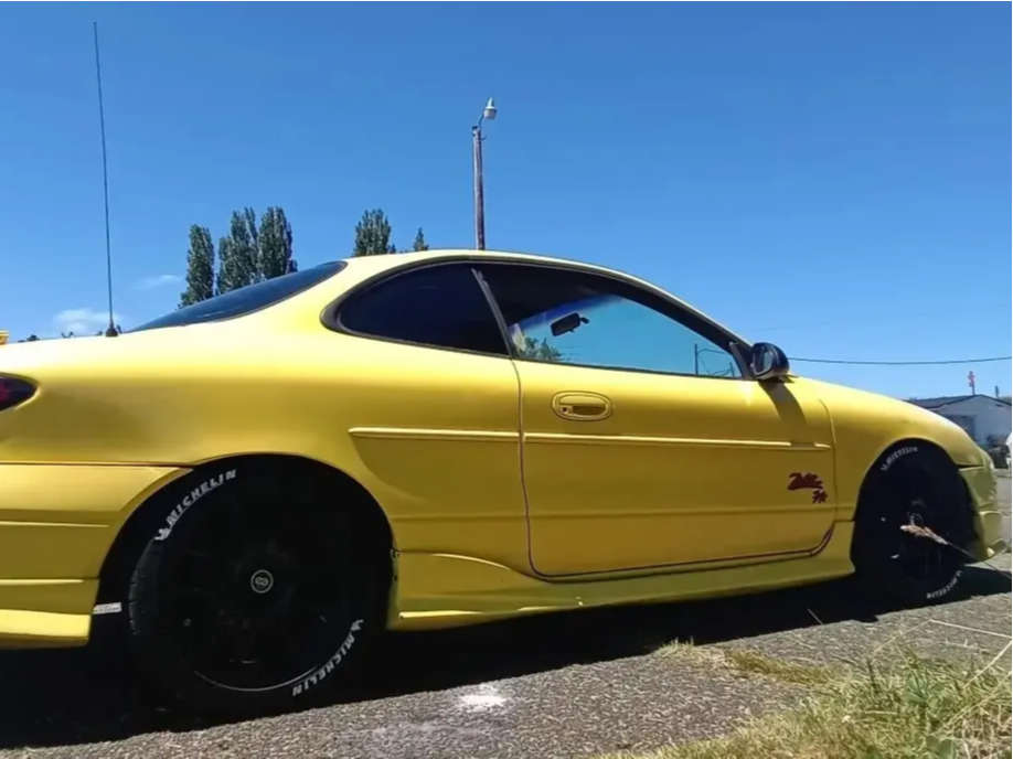 2000 Ford Zx2 with 17x7.5 40 Enkei PF01 and 215/45R17 Michelin