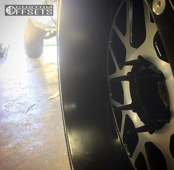 1999 Chevrolet K1500 with 22x12 -44 XD Xd820 and 33/12.5R22 Toyo Tires ...