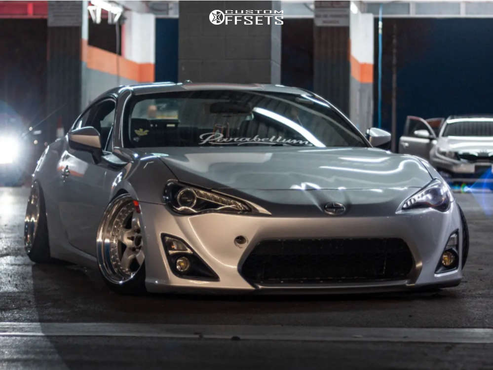 2378430-1-2014-fr-s-scion-base