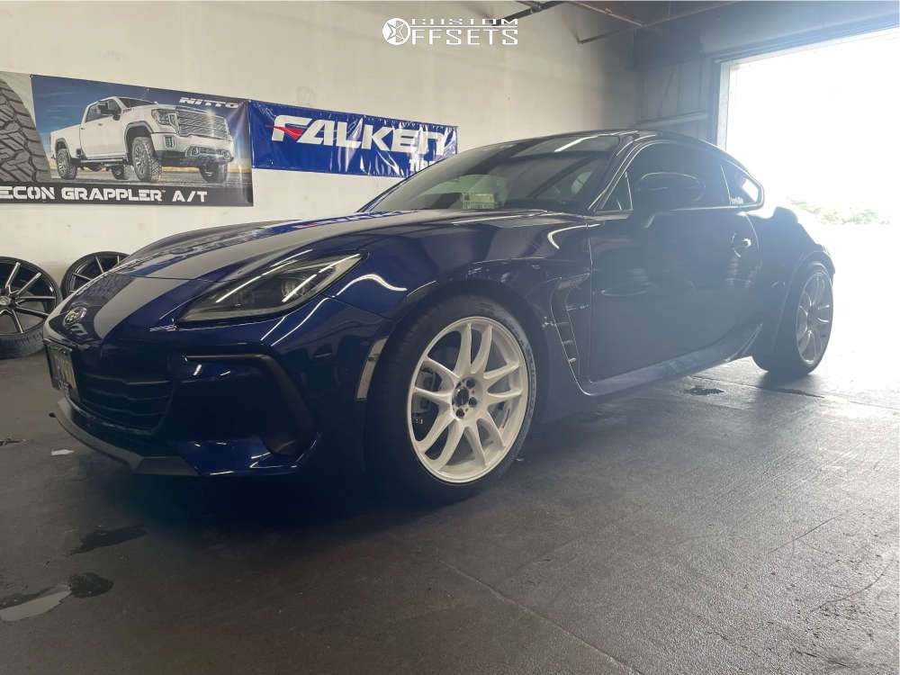 work emotion CR 極 18インチ4本　86 BRZ 86にワークエモーションCR極18インチをツライチセッティング