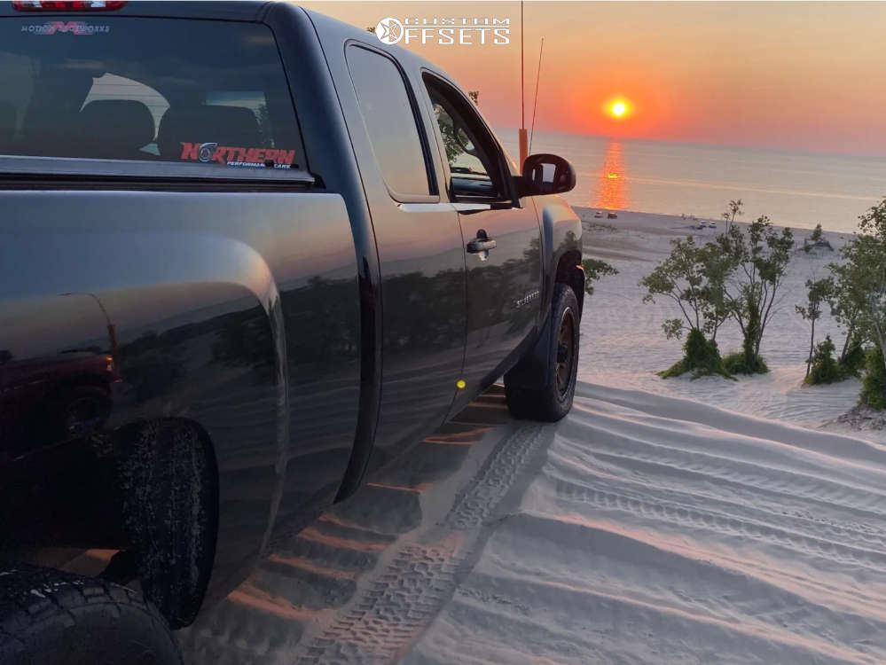 2011 Chevrolet Silverado 1500 with 20x9 18 Method 305 NV and 275/55R20 ...