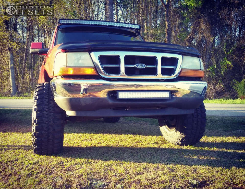 2000 Ford Ranger with 15x10 -47 Pro Comp Series 69 and 33/12.5R15 ...