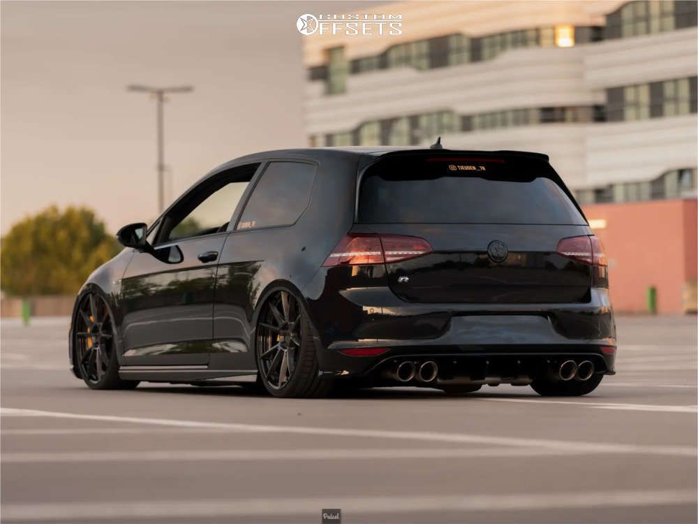 2016 Volkswagen Golf R with 20x8.5 50 BC Forged HCA382 and 225/30R20 ...