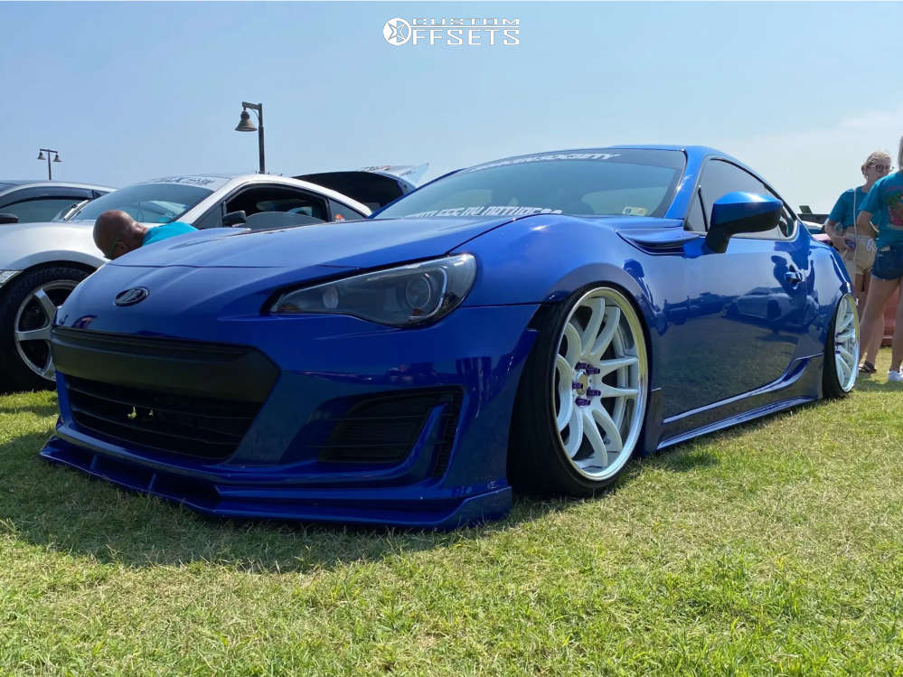 2406013-1-2013-brz-subaru-