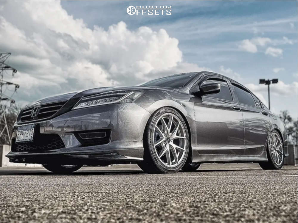 2014 Honda Accord with 19x8.5 45 Advanti Racing Vigoroso and 245