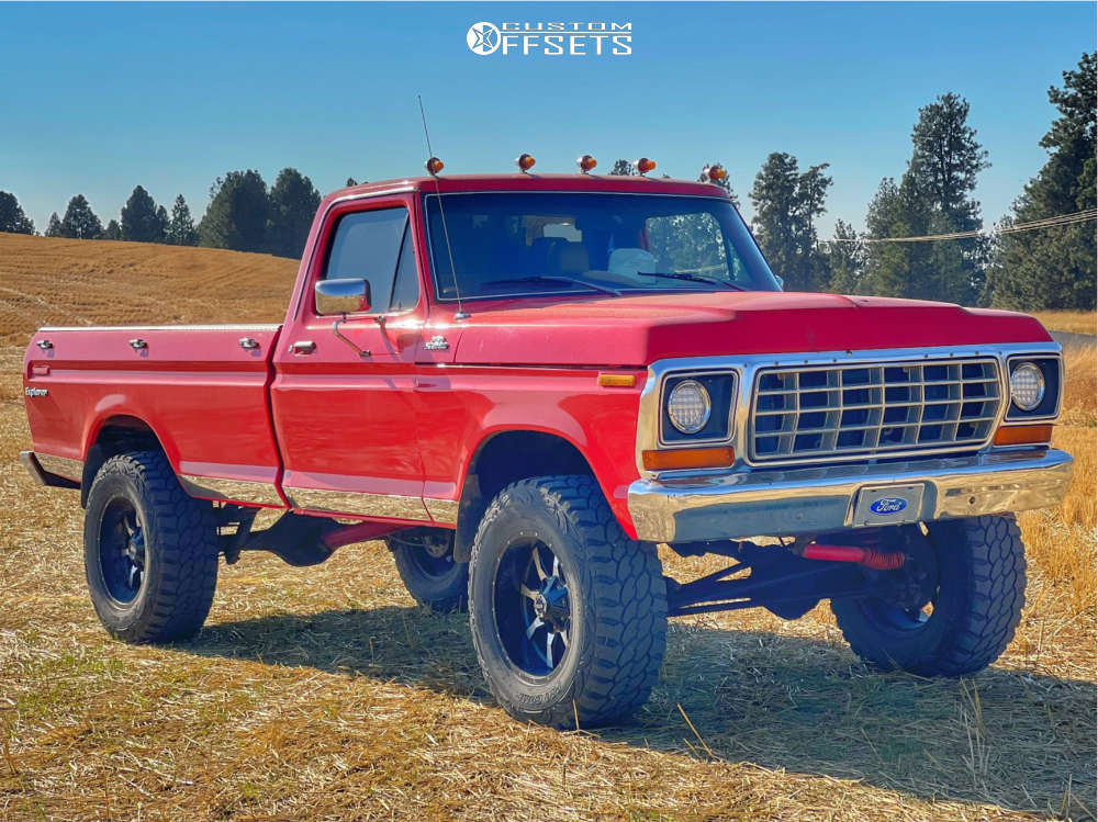 1978 Ford F150 with 20x10 24 Moto Metal Mo970 and 37/12.5R20 Pro Comp