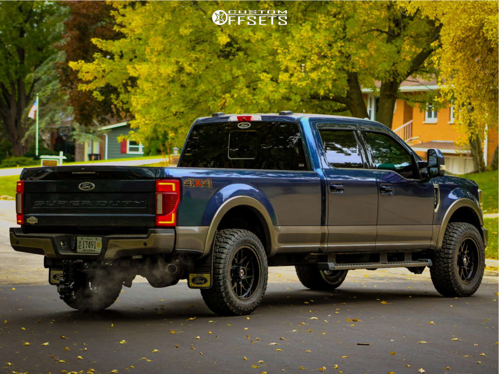 2020 Ford F250 Super Duty with 20x10 12 Gear OffRoad Raid and 35/12