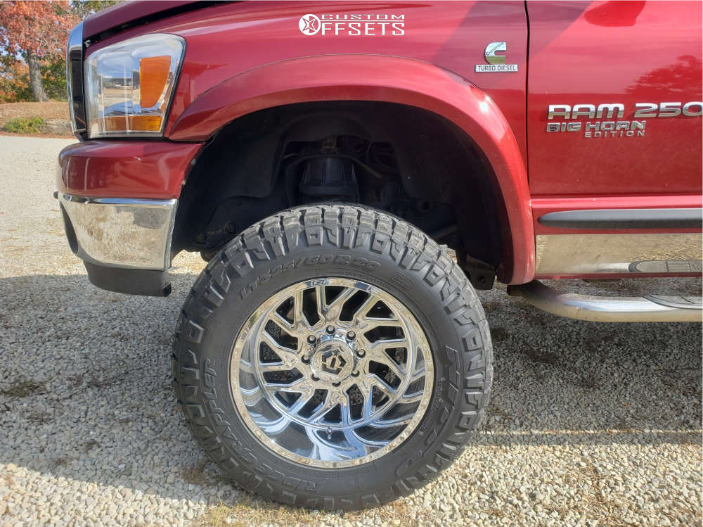 2006 Dodge Ram 2500 with 20x12 -44 TIS 544C and 325/60R20 Nitto Ridge ...