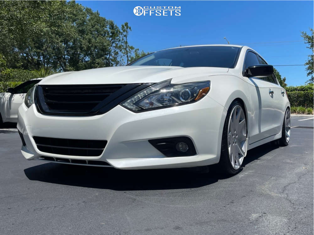 2447829-1-2017-altima-nissan-