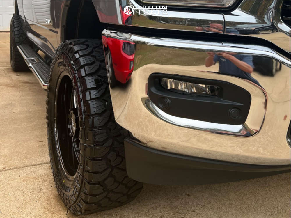 2019 Ram 2500 with 20x9 0 Weld OffRoad Fulcrum and 35/12.5R20 Kenda