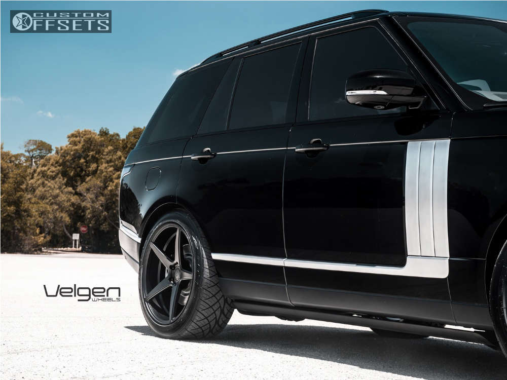 2016 Land Rover Range Rover with 22x10.5 45 Velgen Classic5 and 285 ...