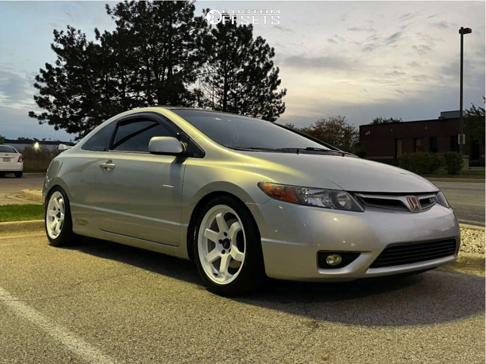 2006 Honda Civic with 17x8 35 AVID1 Av6 and 225/45R17 Continental