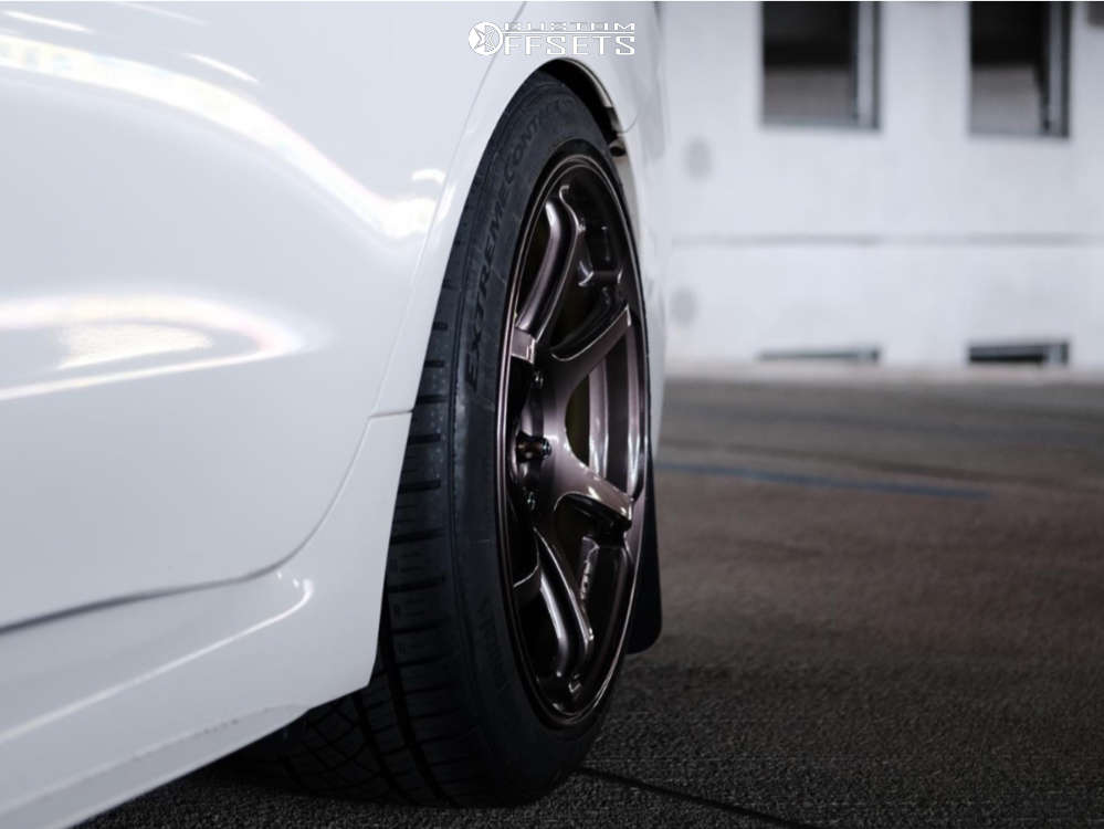 2020 Subaru WRX STI with 18x9.5 35 Advan Racing Rg-4 and 245/40R18 ...