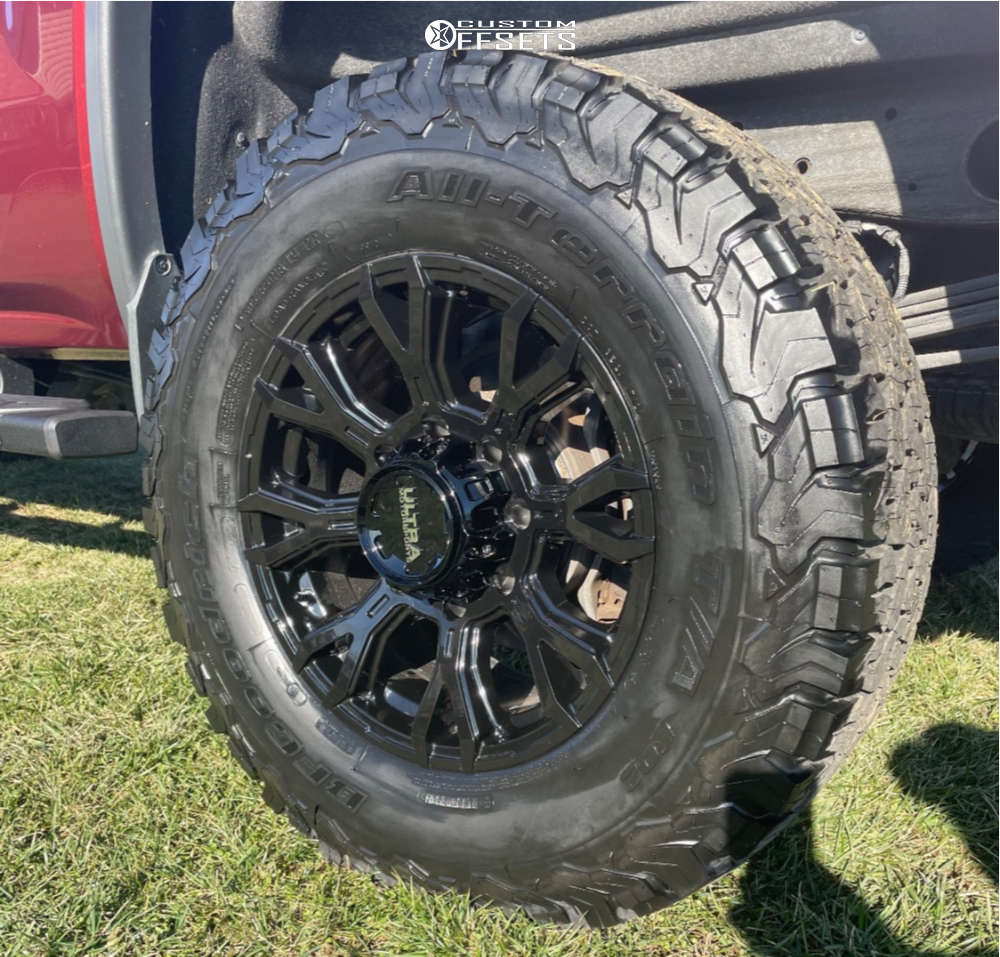 2016 GMC Sierra 2500 HD with 18x9 12 Ultra Scorpion and 305/65R18 ...