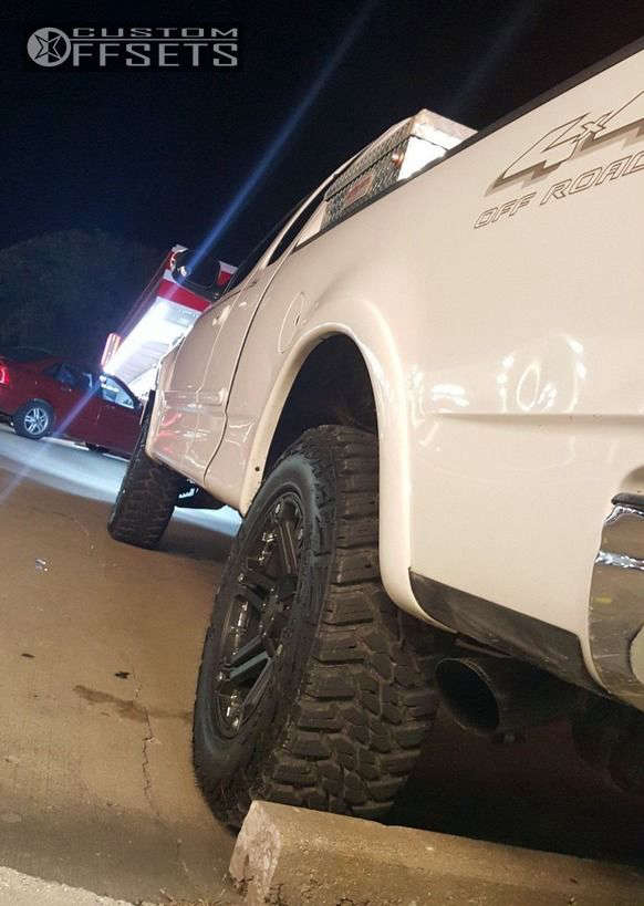 2000 Ford F150 with 18x9 10 Tuff T01 and 275/65R18 Kanati Mud Hog and