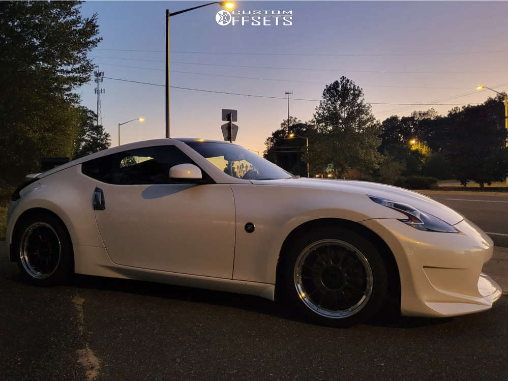 2020 Nissan 370Z with 18x9.5 25 Konig Hypergram and 265/35R18