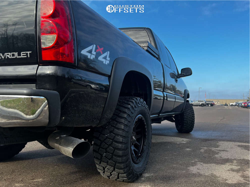 2005 Chevrolet Silverado 2500 HD with 17x9 12 Vision Nemesis and 33/12