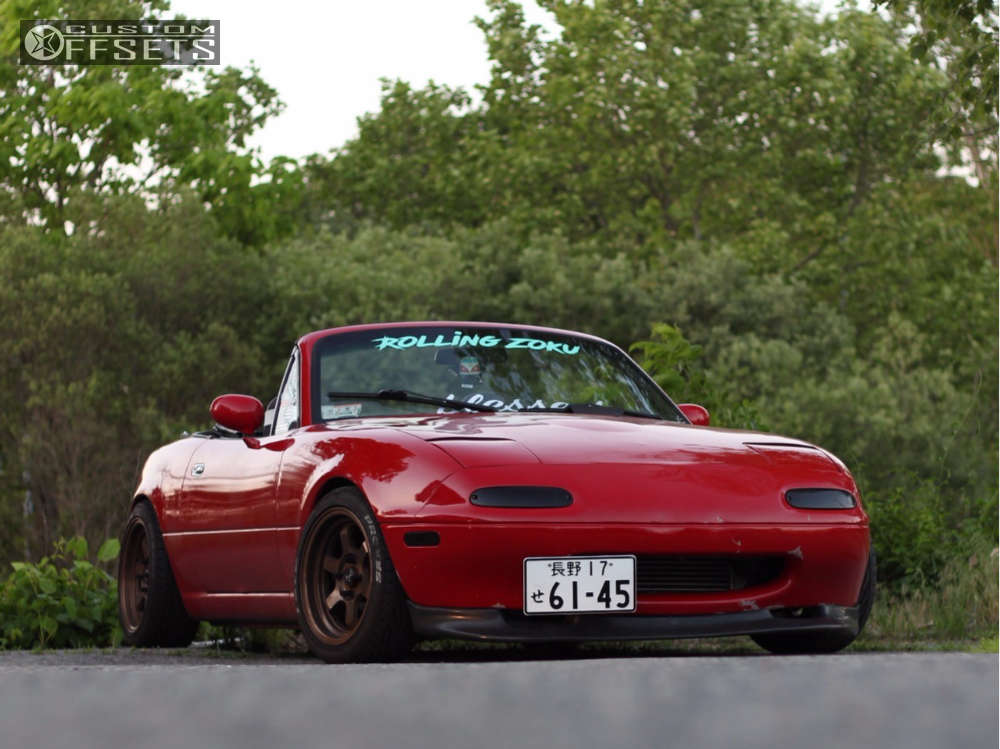 1992 Mazda MX-5 Miata with 15x7 20 Rota Grid and 195/45R15 Toyo