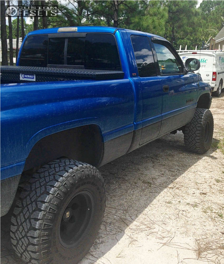 Post1999 Dodge Ram 1500 Lowered