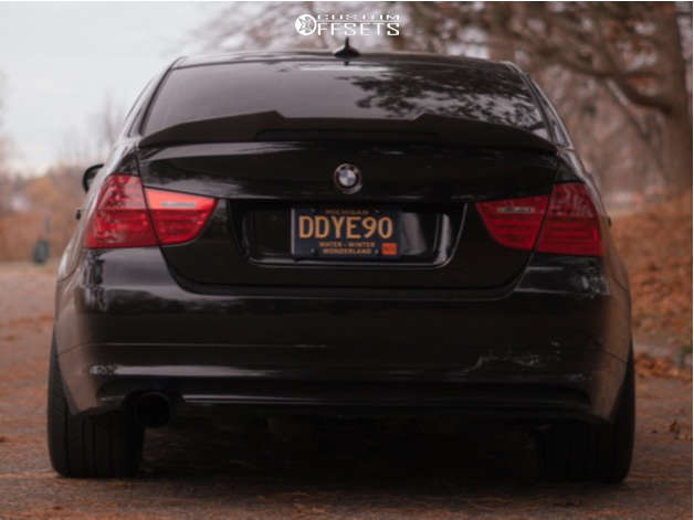 2011 BMW 328i XDrive with 19x8.5 30 ESR Sr01 and 235/35R19 Venom Power ...