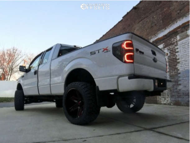 2013 Ford F-150 with 22x12 -51 Vision Razor and 33/12.5R22 Kenda Klever ...