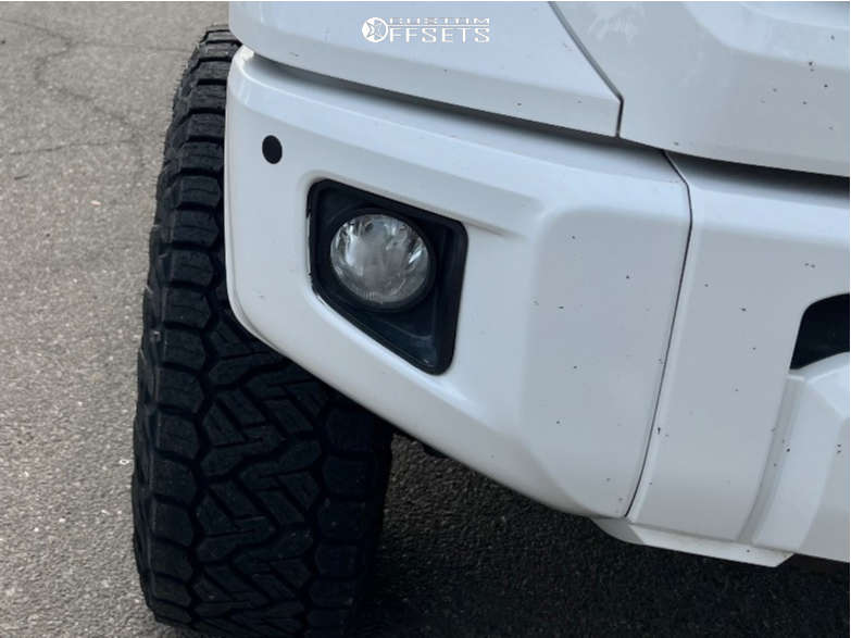 2014 Toyota Tundra with 17x9 1 Fuel Zephyr and 305/70R17 Nitto Recon ...