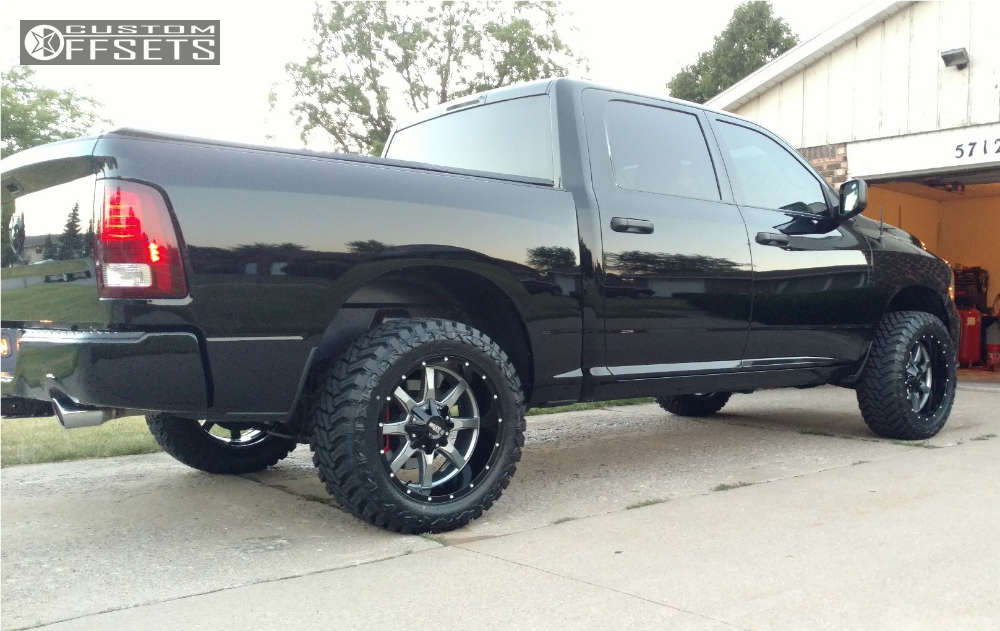 Ram Guide Steel 2015 Ram 1500 with 20x10 -24 Moto Metal Mo970 and 33/12.5R20 Atturo ...